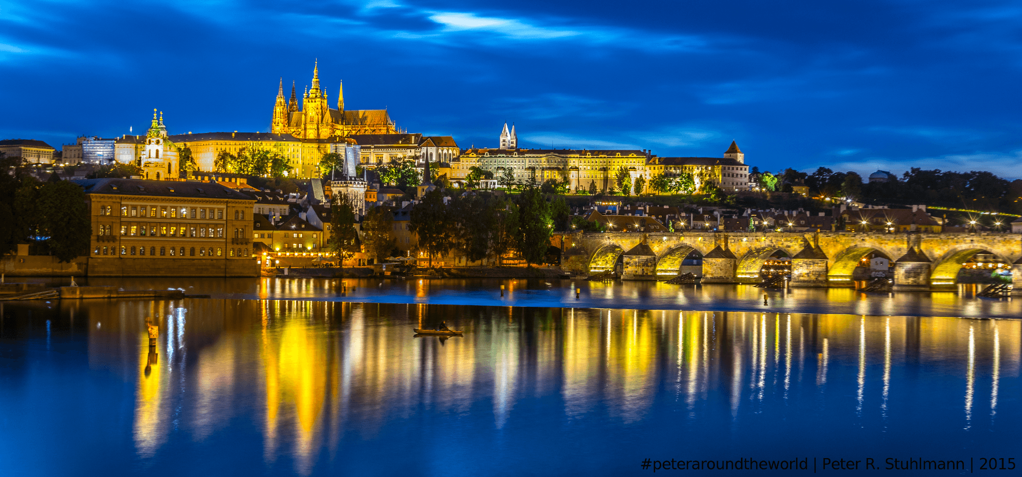 Prag bei Nacht, ein wunderschöner Anblick.