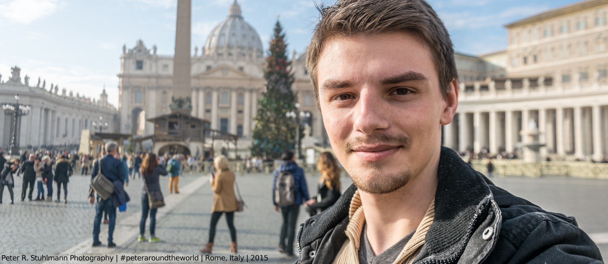 Auf dem Petersplatz im Vatikan.